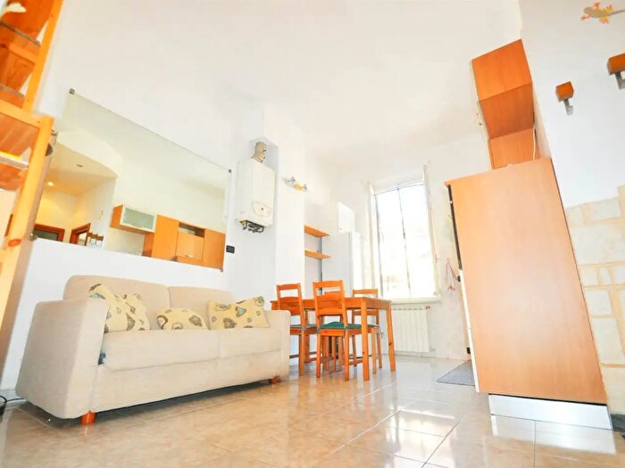 Appartamento trilocale in affitto in La Spezia