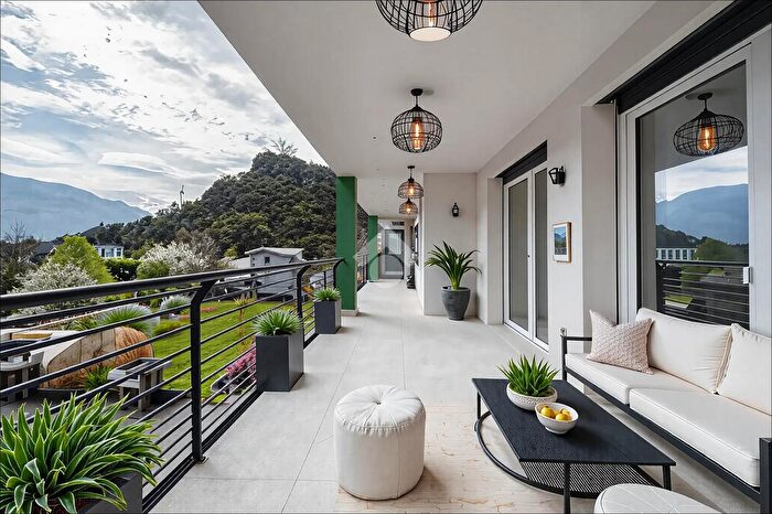 Appartamento quadrilocale in vendita in Via del Garda, Mori