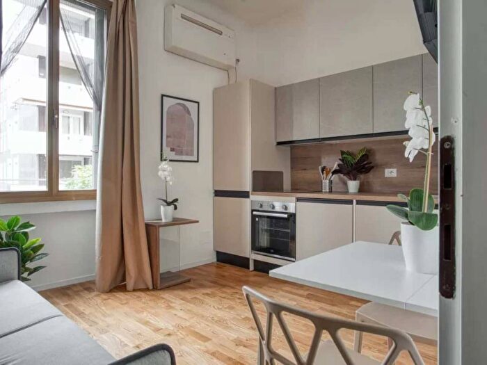 Appartamento monolocale in affitto in Via Ottavio Rinuccini, Rovereto, Milano