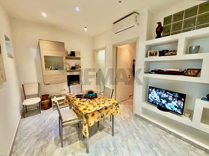 Casa con 10 locali in vendita in San Vito Dei Normanni