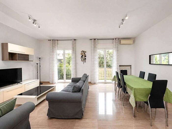 Appartamento trilocale in affitto in Via Bartolomeo d'Alviano, Bande Nere, Milano