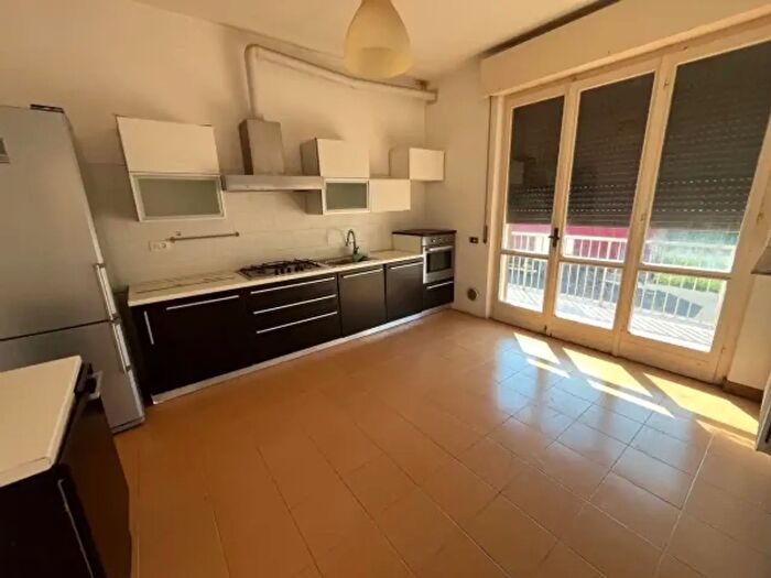 Casa con 6 locali in vendita in Strada Dosso del Corso, Mantova