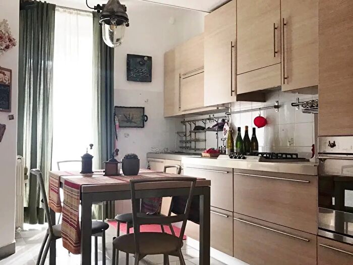 Appartamento trilocale in vendita in Via Dalmazia, Savona