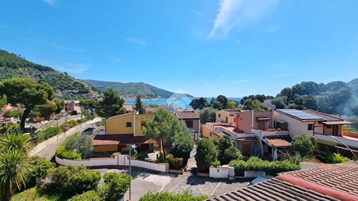 Casa quadrilocale in vendita in Parco Petilia, Montecorice