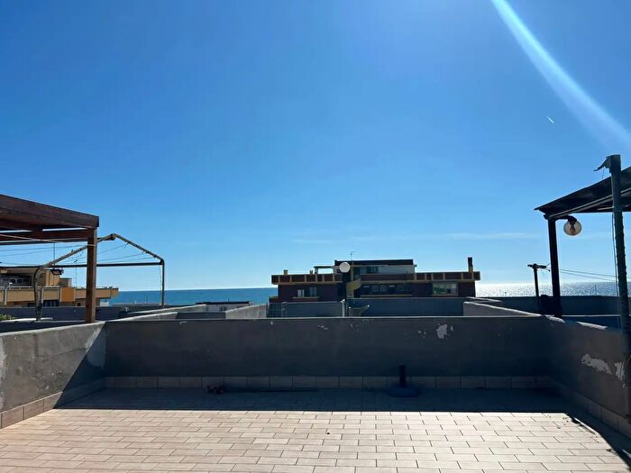 Appartamento bilocale in vendita in Via Bologna, Ardea