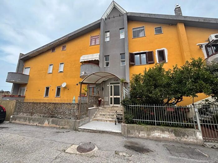 Appartamento quadrilocale in vendita in Via Mattine, Agropoli