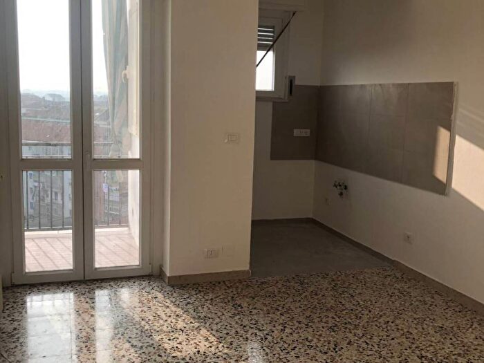 Appartamento trilocale in affitto in Via Maria Mazzarello, Pozzo Strada, Torino