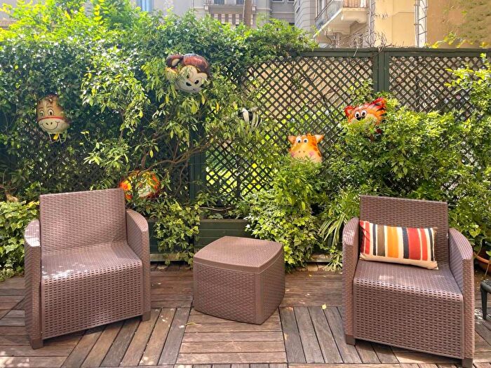 Appartamento con 6 locali in affitto in Via Ciro Menotti, Indipendenza, Milano