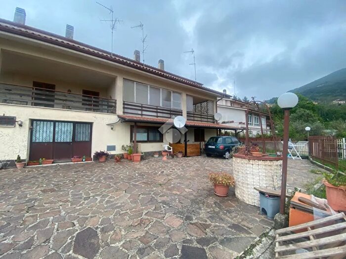 Appartamento con 5 locali in vendita in Via Giovanni XXXIII, Palestrina