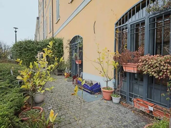 Appartamento bilocale in affitto in Alzaia Naviglio Pavese, Milano