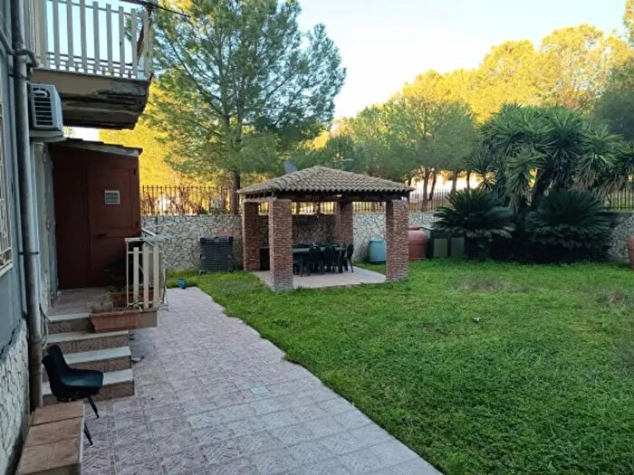 Appartamento con 5 locali in affitto in Via Giuseppe di Vittorio, Carlentini