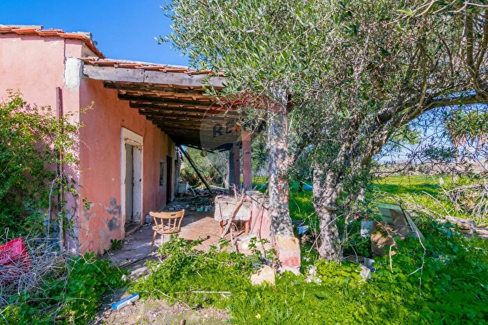 Casa con 5 locali in vendita in Contrada Cannellazza, Carlentini