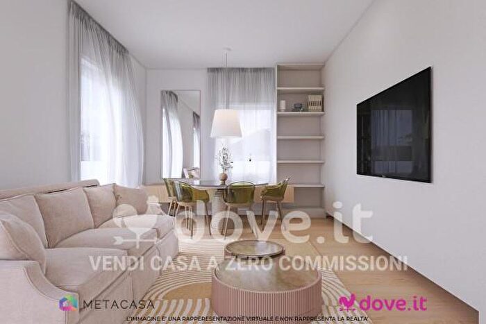 Appartamento trilocale in vendita in Via Garibaldi, Calatabiano