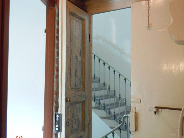 Appartamento trilocale in affitto in Via Lazzaretto, Porta Venezia, Milano