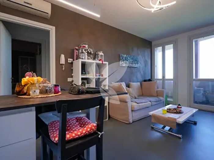 Appartamento bilocale in vendita in Via Louis Pasteur, Parma