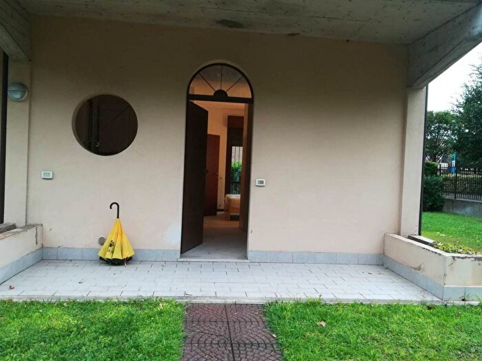 Appartamento monolocale in affitto in Chiesanuova, Brescia