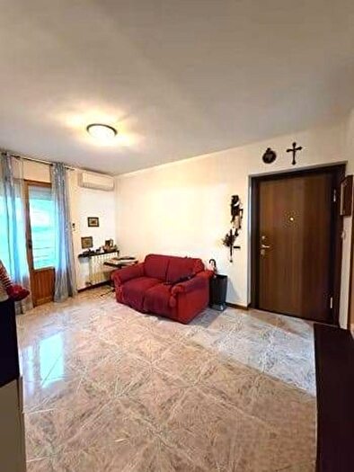 Appartamento con 5 locali in vendita in Omagnano, Massa