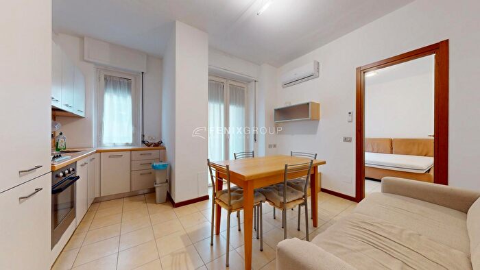 Appartamento bilocale in affitto in Viale Argonne, Milano