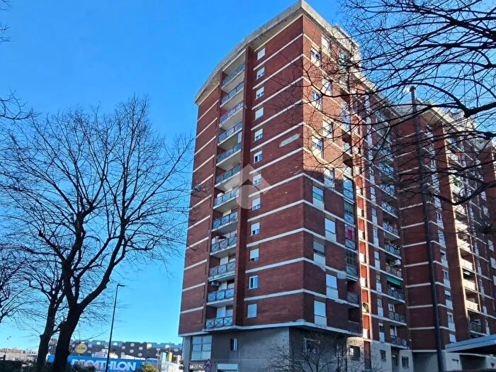 Appartamento monolocale in vendita in Viale Romagna, Cinisello Balsamo