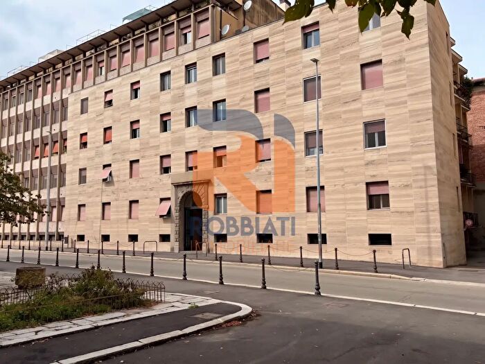 Appartamento trilocale in vendita in Via Antonio Giovanni Scopoli, Pavia