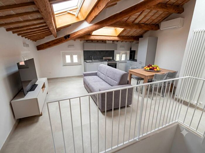 Casa bilocale in affitto in Viale Felice Cavallotti, Centro Mare, Pesaro
