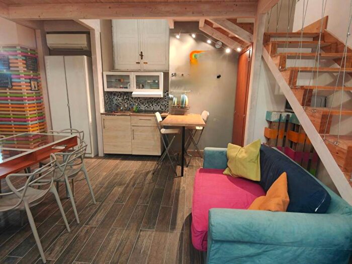 Appartamento trilocale in affitto in Via Vittorio Emanuele III, Frattamaggiore