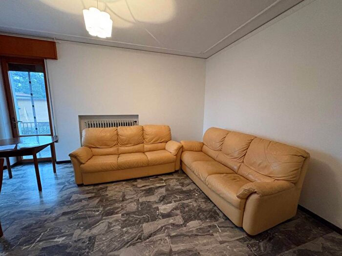 Appartamento trilocale in affitto in Via Euganea, Selvazzano Centro, Selvazzano Dentro