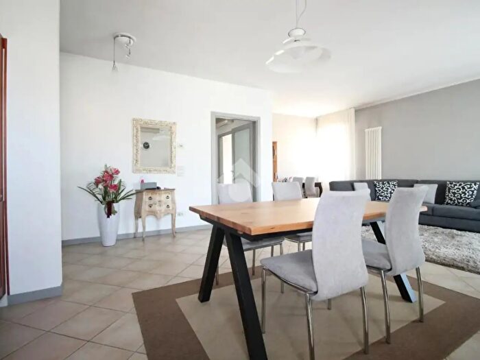 Appartamento trilocale in vendita in Via Andrea Palladio, Camisano Vicentino