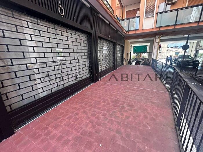 Casa trilocale in vendita in Sartirana, Centro, Bollate