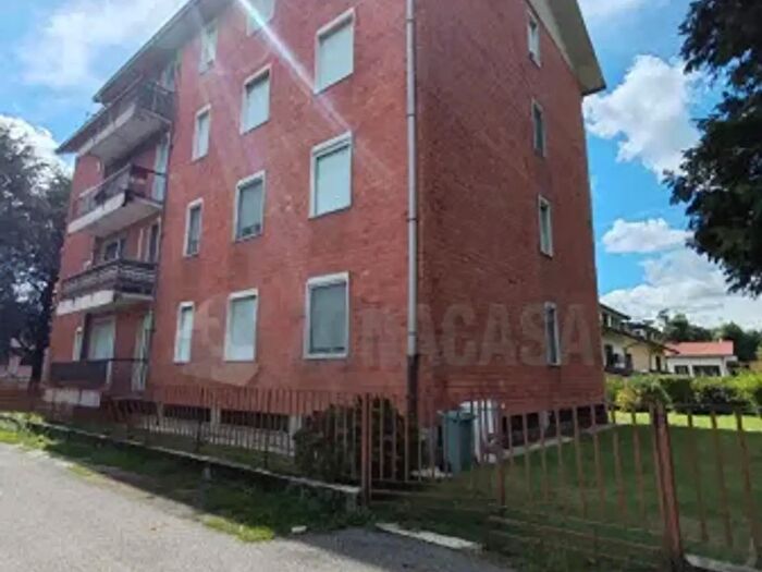 Appartamento quadrilocale in vendita in Via Goffredo Mameli, Magnago