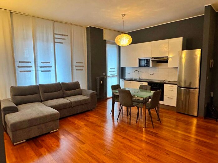 Appartamento bilocale in affitto in Via Val Seriana, Triante San Giuseppe, Monza