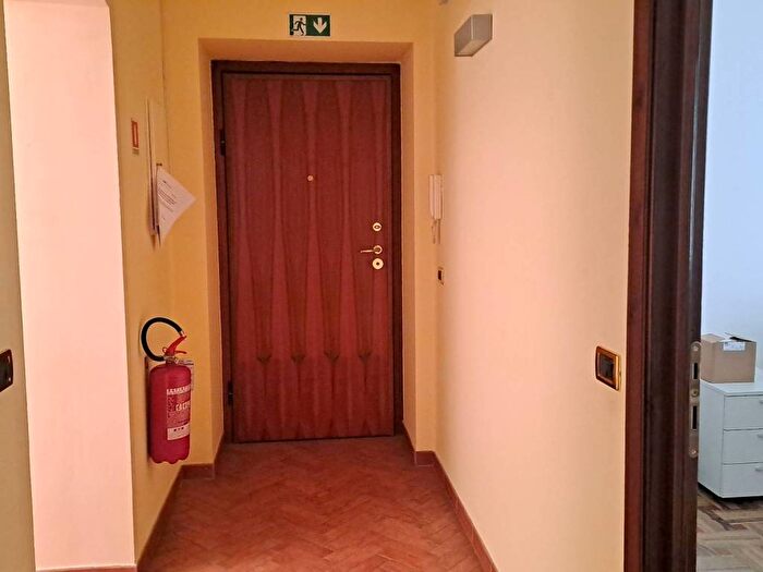 Appartamento quadrilocale in affitto in Via Sestri, Sestri Ponente, Genova