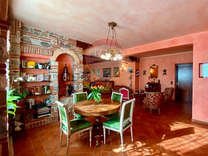 Appartamento con 5 locali in vendita in Colombare, Sirmione