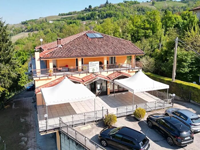 Casa quadrilocale in vendita in Via Cavour, Sinio