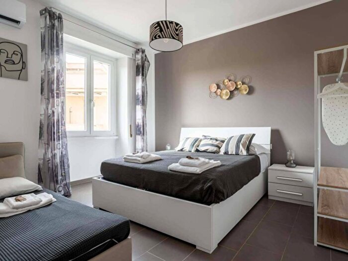 Appartamento bilocale in affitto in Via Vercelli, Re di Roma, Roma