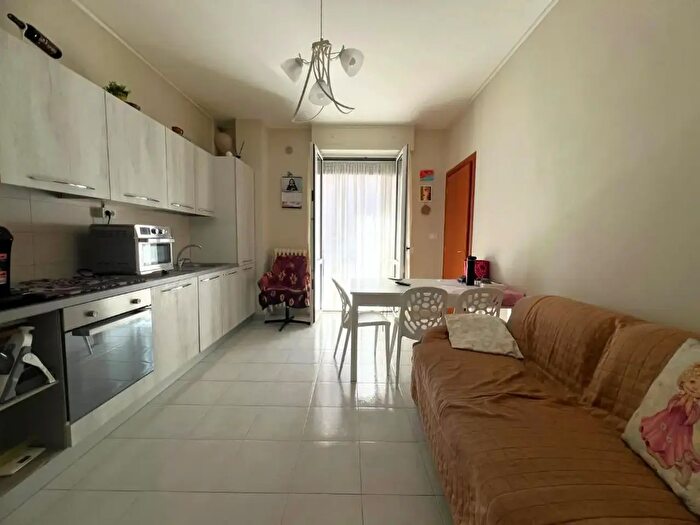 Appartamento trilocale in vendita in Via Ludovico Ariosto, Altamura