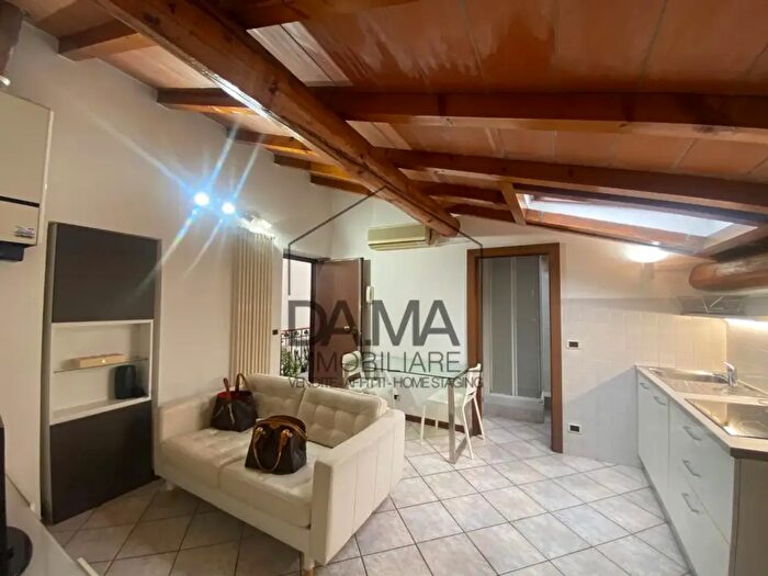 Casa in affitto in Via Trento, Parma