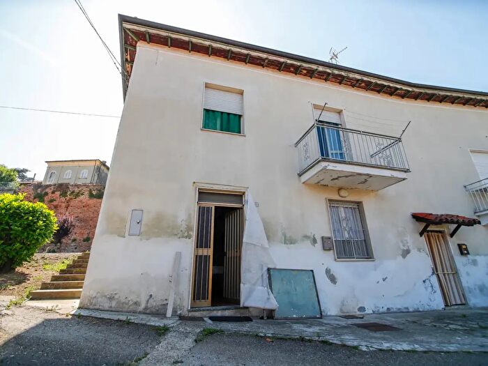 Appartamento quadrilocale in vendita in Via Cavour, Calliano Monferrato