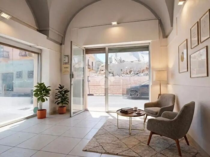 Appartamento trilocale in vendita in Via Francavilla, Latiano