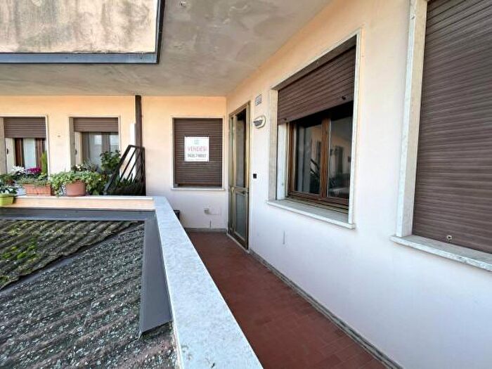 Appartamento quadrilocale in vendita in Via Maggio, Taglio Di Po