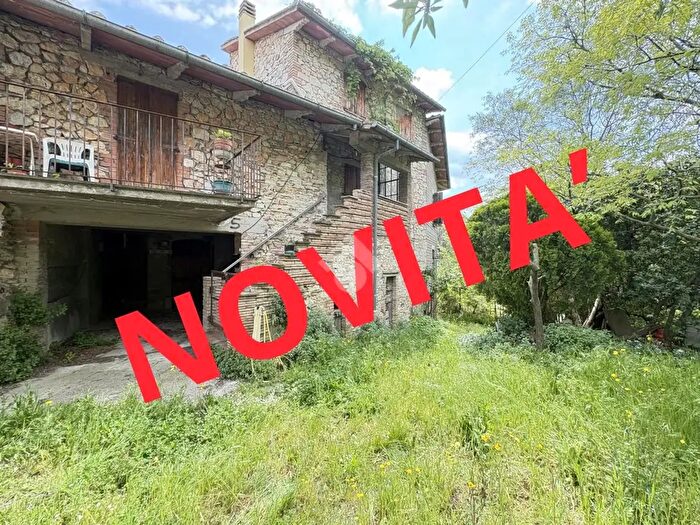Casa quadrilocale in vendita in Strada di SantAntonio, Narni