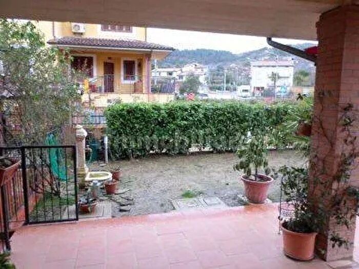Casa con 5 locali in vendita in Magione