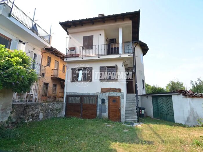 Casa quadrilocale in vendita in Via dei Baluardi, San Benigno Canavese