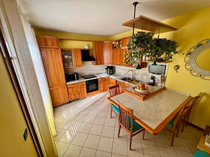 Appartamento con 5 locali in vendita in Via Paolo Borsellino, Bolzano Vicentino