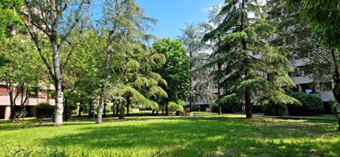 Appartamento bilocale in affitto in Via Amedeo Lipparini, Bologna