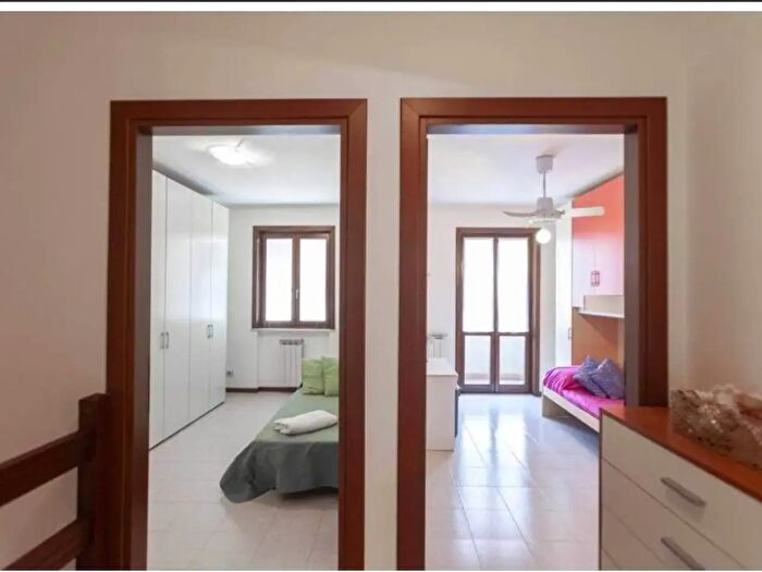 Casa con 5 locali in affitto in Via Rimembranze, Desenzano Del Garda
