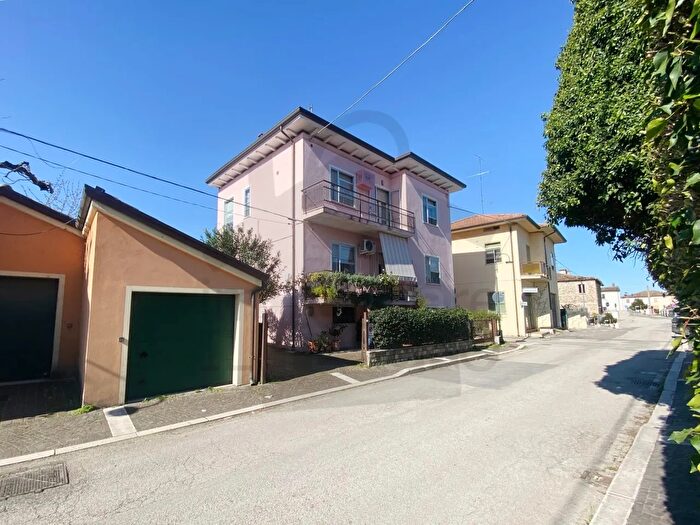 Casa in vendita in Verucchio Rn, Verucchio