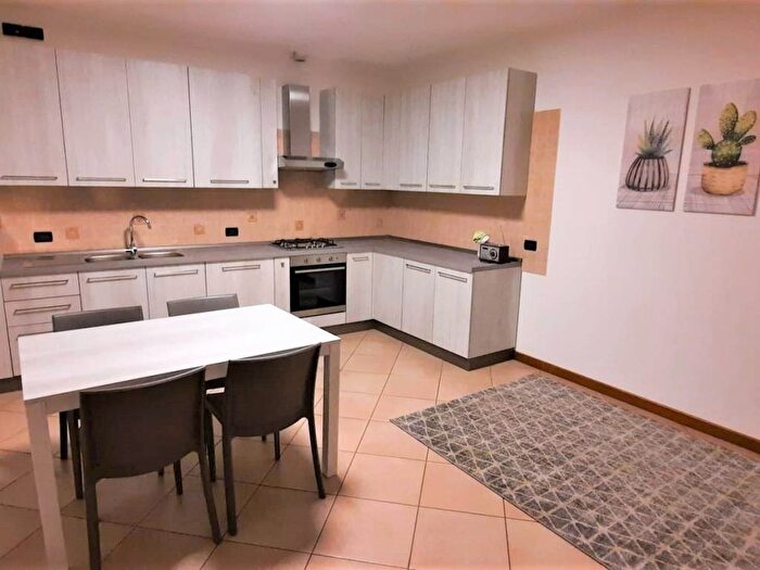 Appartamento trilocale in affitto in Via San Giuseppe, Belvedere, Tezze sul Brenta