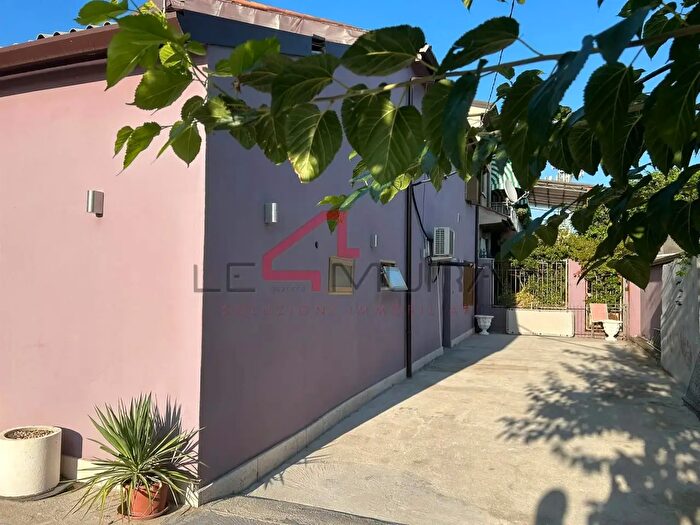 Casa con 10 locali in vendita in Gazzo Veronese