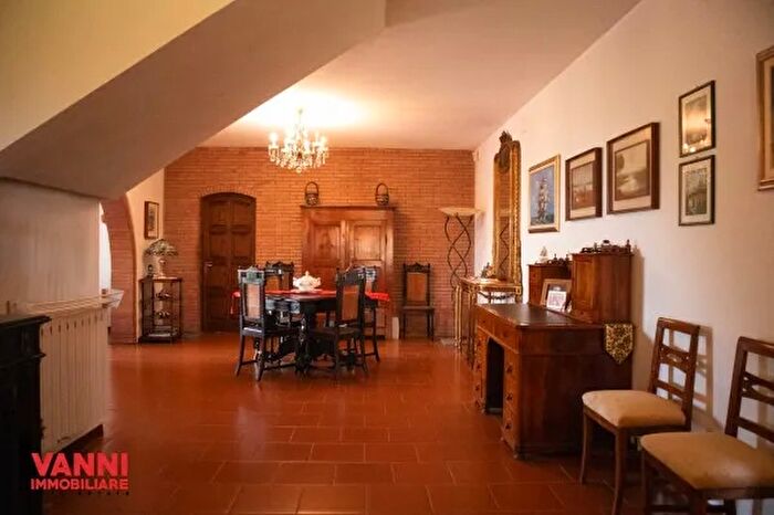 Casa con 6 locali in vendita in Via Cecinese, Casale Marittimo
